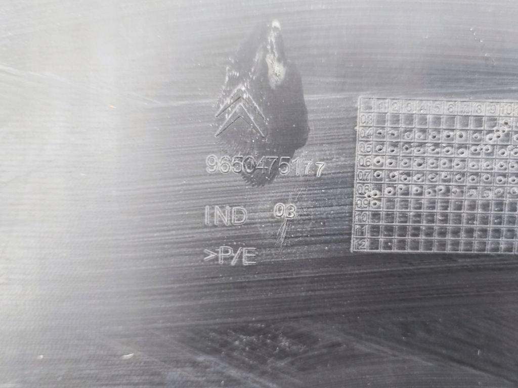 фото №9, Дифузор спойлер бампер задня задній citroen c5 hb 04-08 9650475177