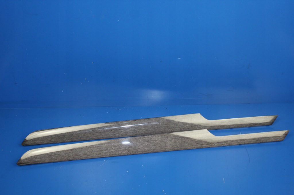 фото №1, Passat b8 молдинг dekor дверь левый задняя nowa