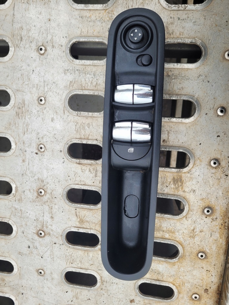 фото №1, Панель перемикач вікон mini r60 countryman