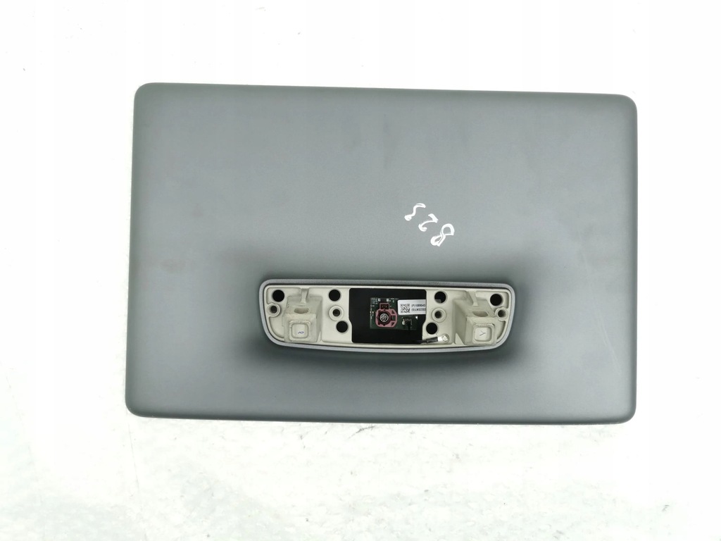 фото №6, Tesla model 3 2022 панелі керування, перемикачі