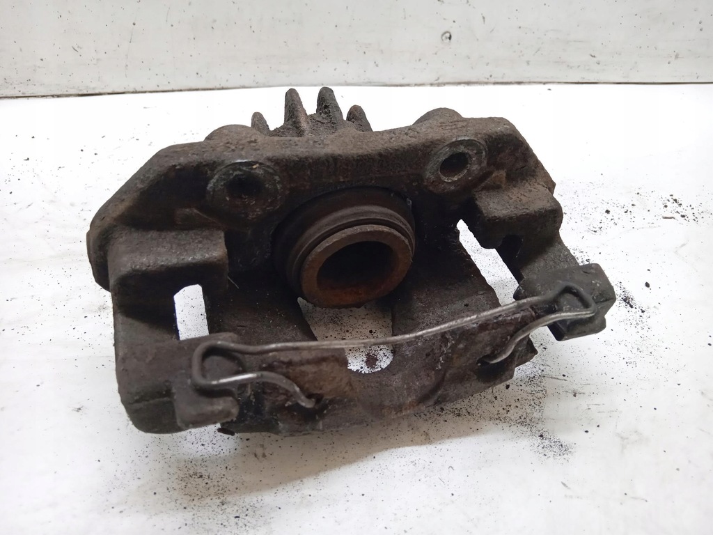 фото №5, Супорт правий перед peugeot 306 1.8 16v