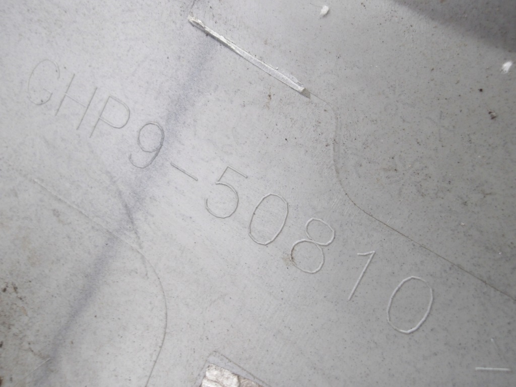 фото №14, Mazda 6 gj 13- kombi накладка задній кришки задня оригінальний номер