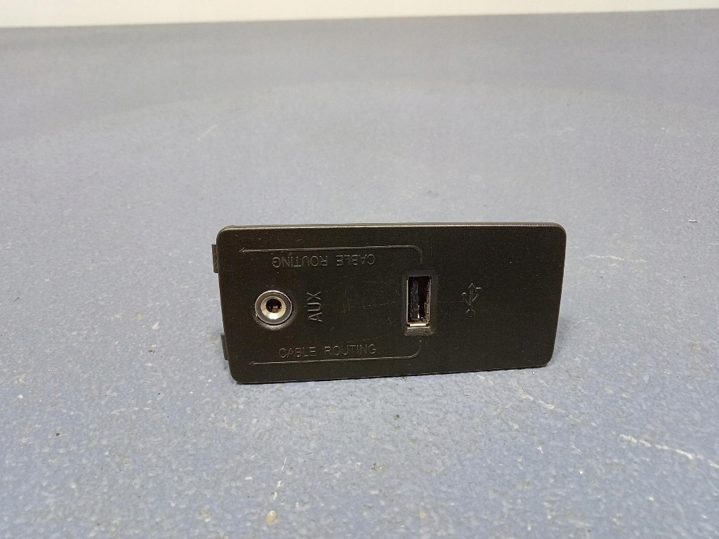 фото №1, Volvo v90 s90 ii port роз'єм usb aux 31389705