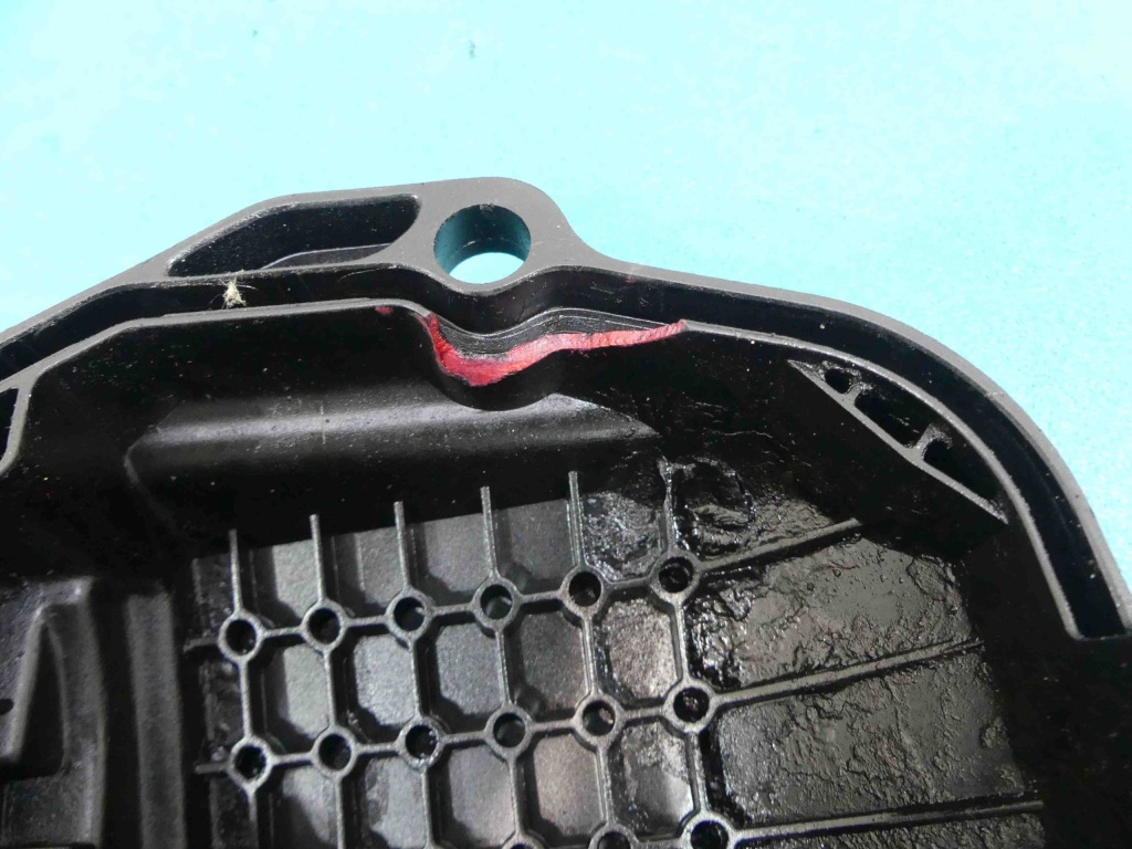 Крышка клапанов 1432928 bmw e46 2.8 328 Киев