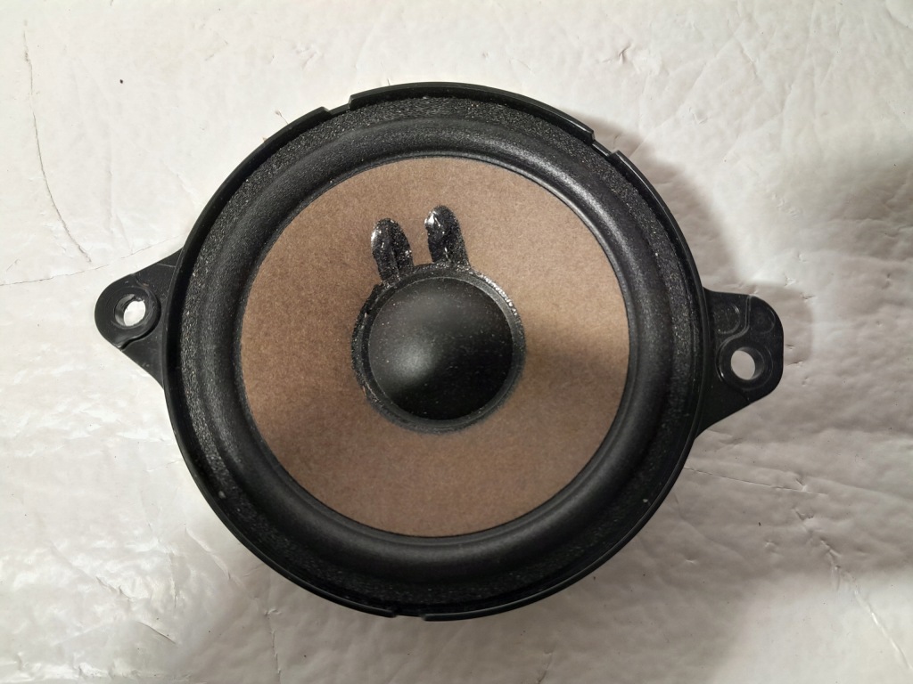 фото №1, Audi a4 b9 динамік консолі 8w0035454