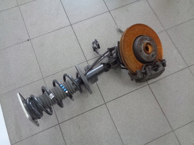 фото №1, Mcperson поворотний кулак лівий перед citroen jumpy iii 1.5 blue hdi 2022 rok