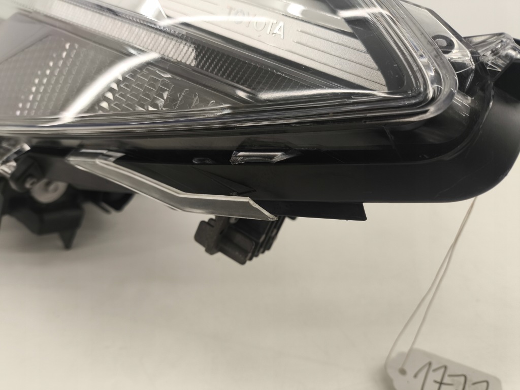 Купить Фара левый перед full led toyota corolla cross