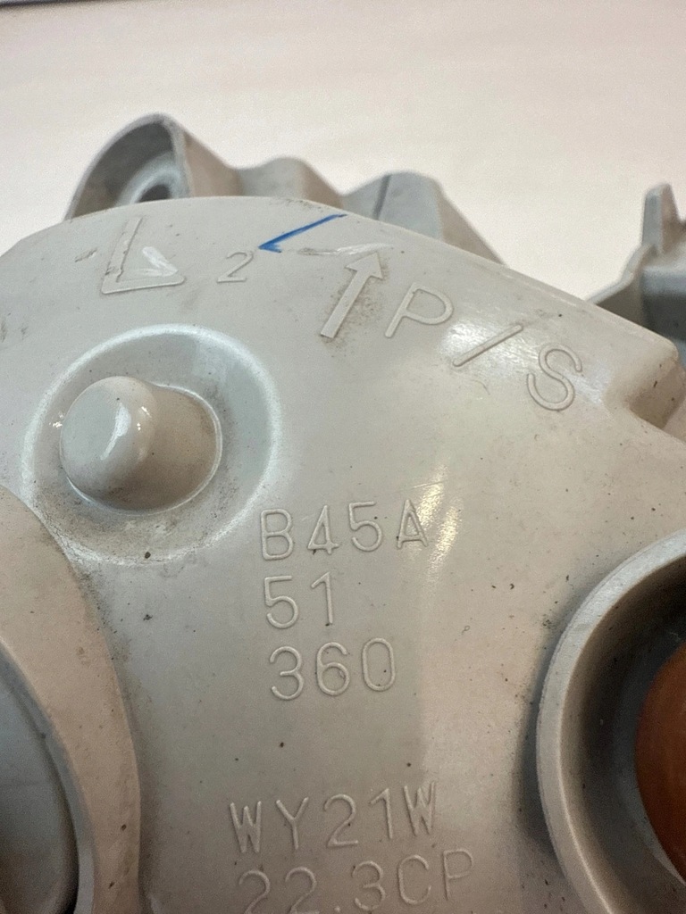 фото №10, Противотуманная фара противотуманный левый mazda 3 bm 13-17