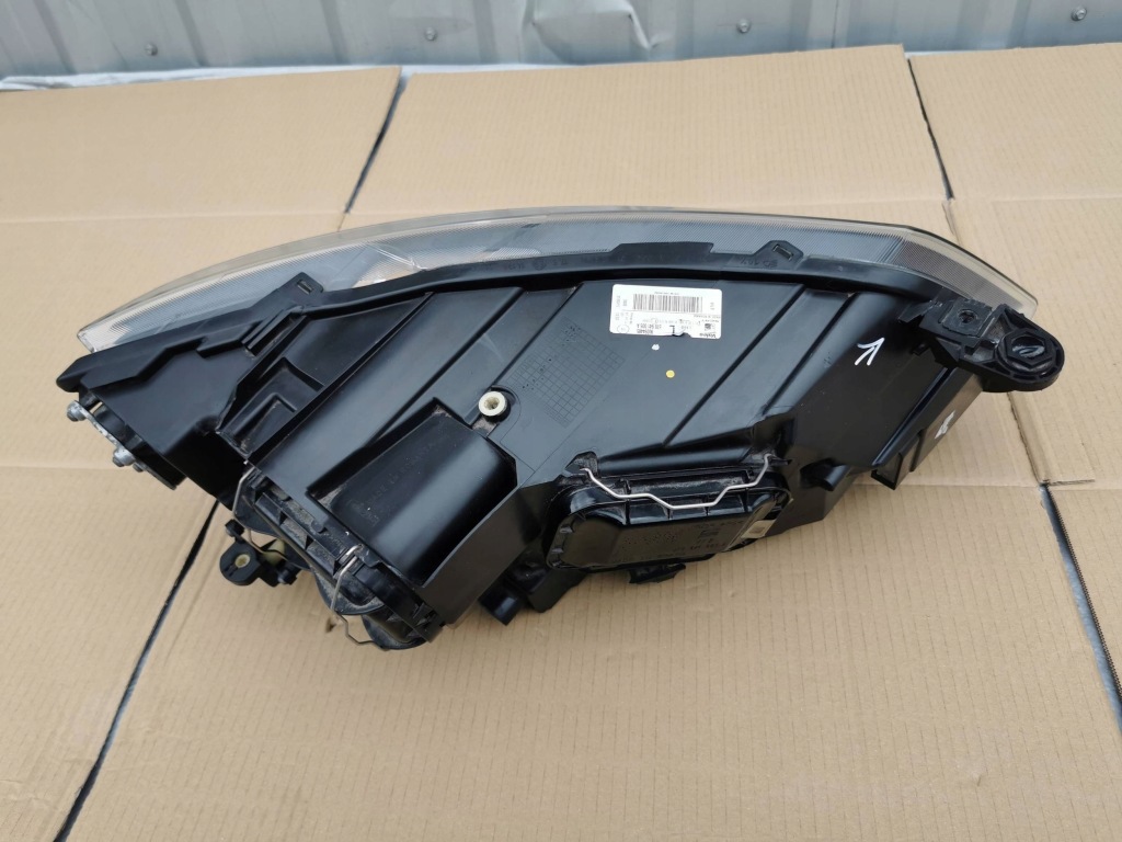Seat ateca 575 576941005a фара передняя левая обычная led европа Киев