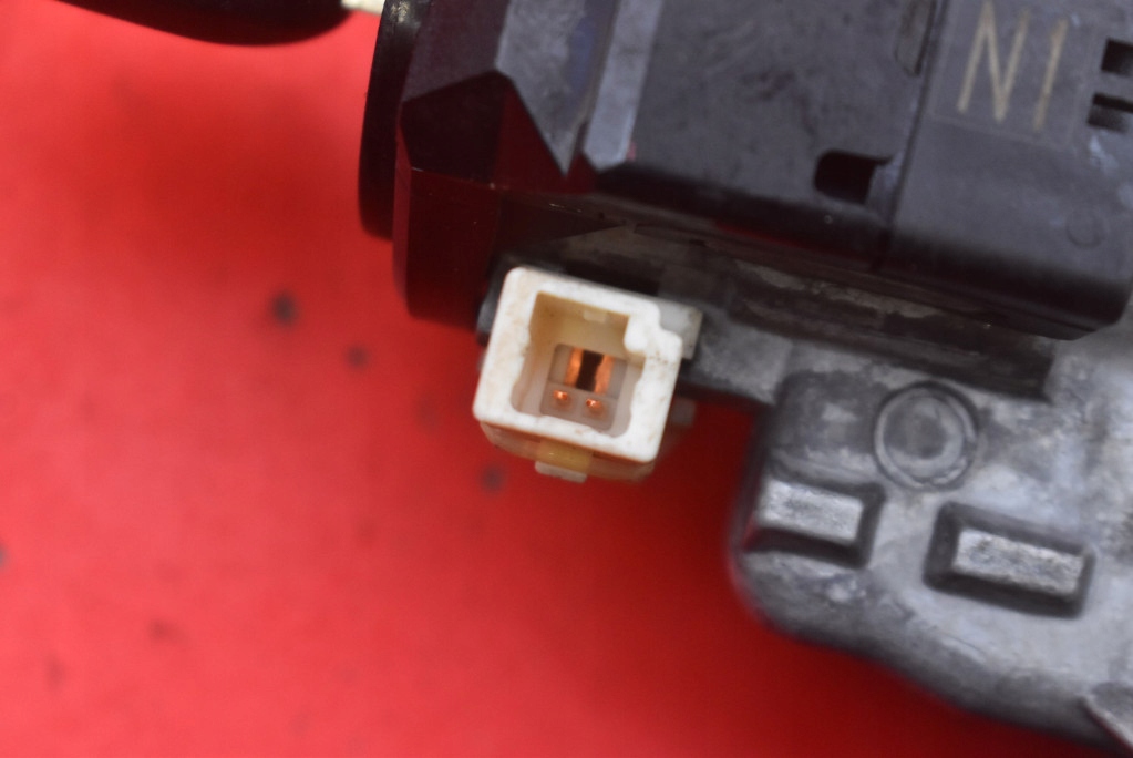 фото №10, Замок запалювання ключ 45020-0d04 toyota yaris 3 iii 1.33 vvti 99 km 14-17