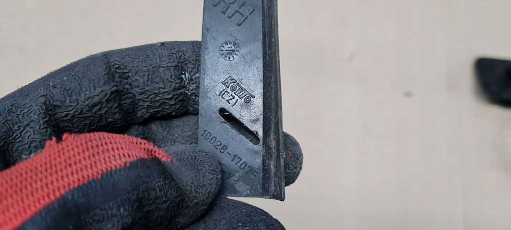 фото №5, Q5 8r прокладка лампи ліва лівий перед 8r0941191