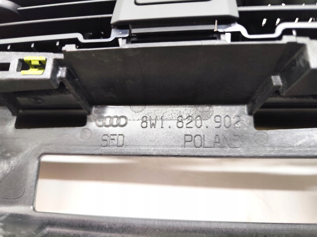 фото №7, Audi a5 8w решітка обдув середня 8w1820902