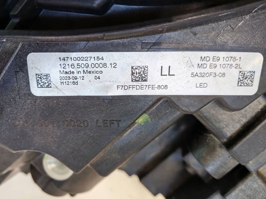 фото №8, Bmw 2 g42 cs gold- лампа full led ліва cała polecam