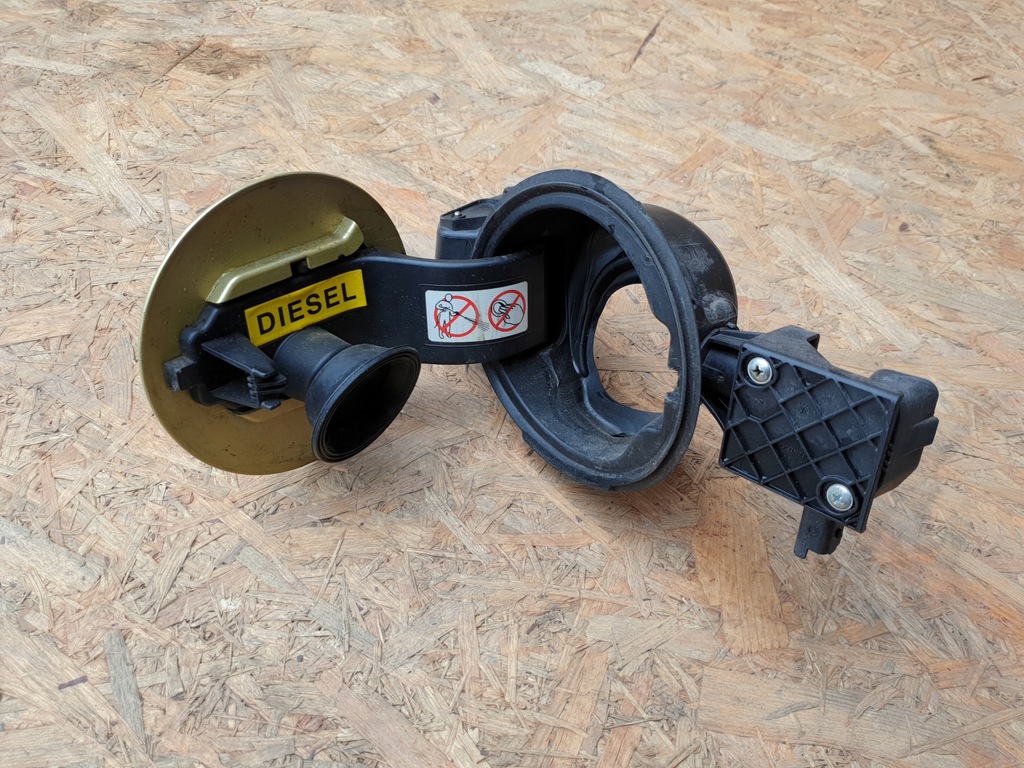 фото №7, Citroen c4 picasso i крышка заливной топлива