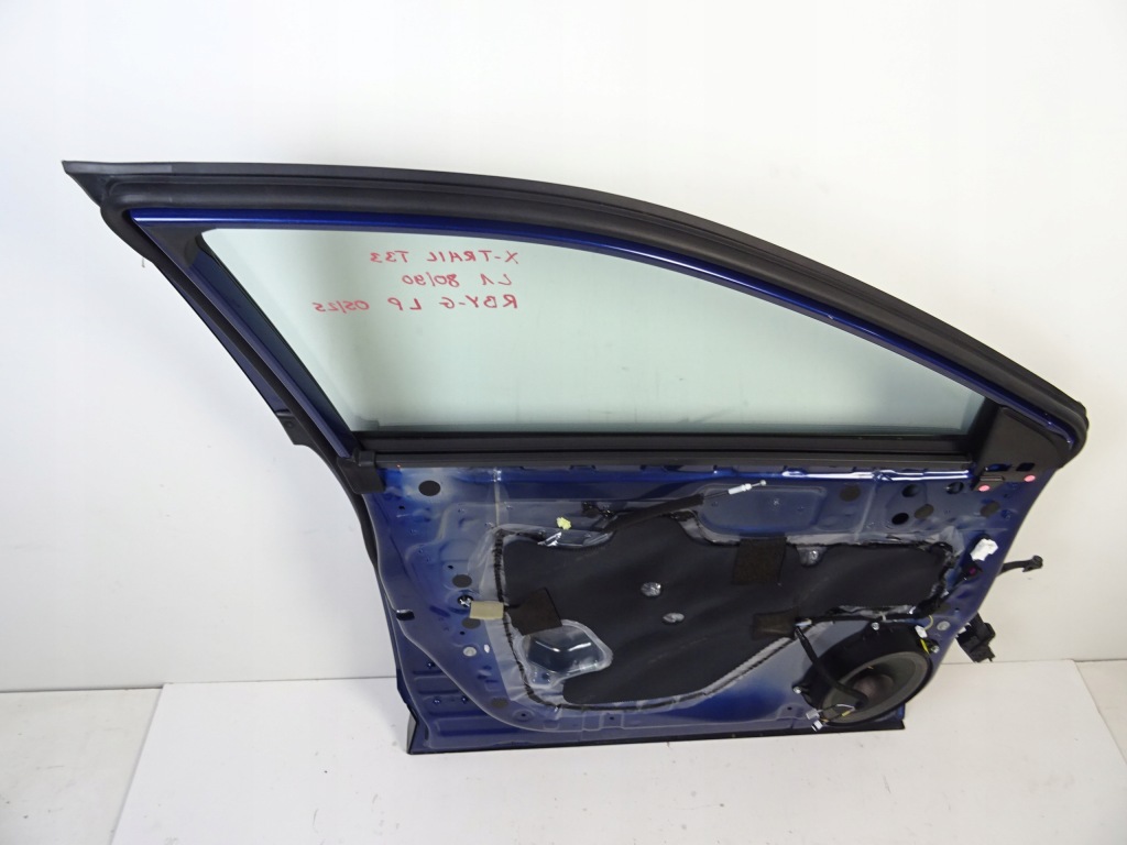 фото №16, X-trail t33 двигун kr15 1.5 vc-t e-power 9560km двері лівий перед rby-g