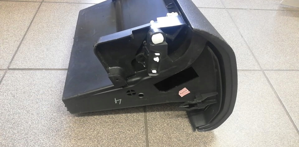 фото №4, Peugeot expert traveller бардачок пасажира