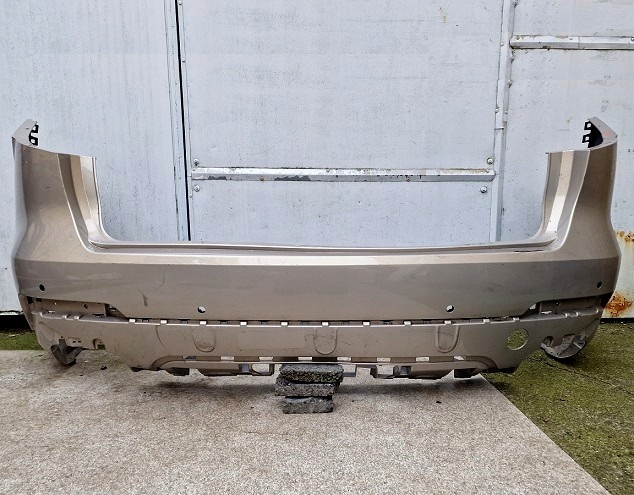 фото №9, Maserati levante 32725st7848 16-19 бампер задняя задний оригинал