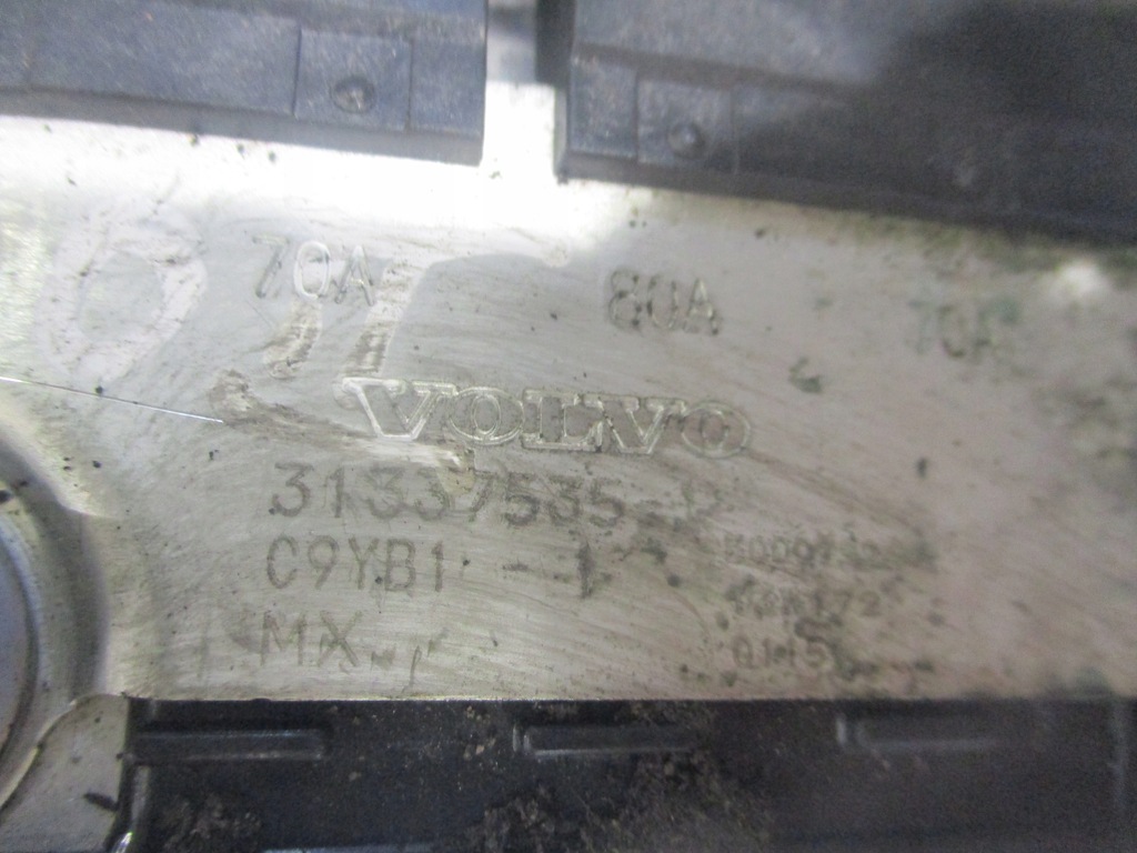 фото №7, Клема мінусова коробка запобіжників volvo v40 ii 1.6 d2 30644809 31337535