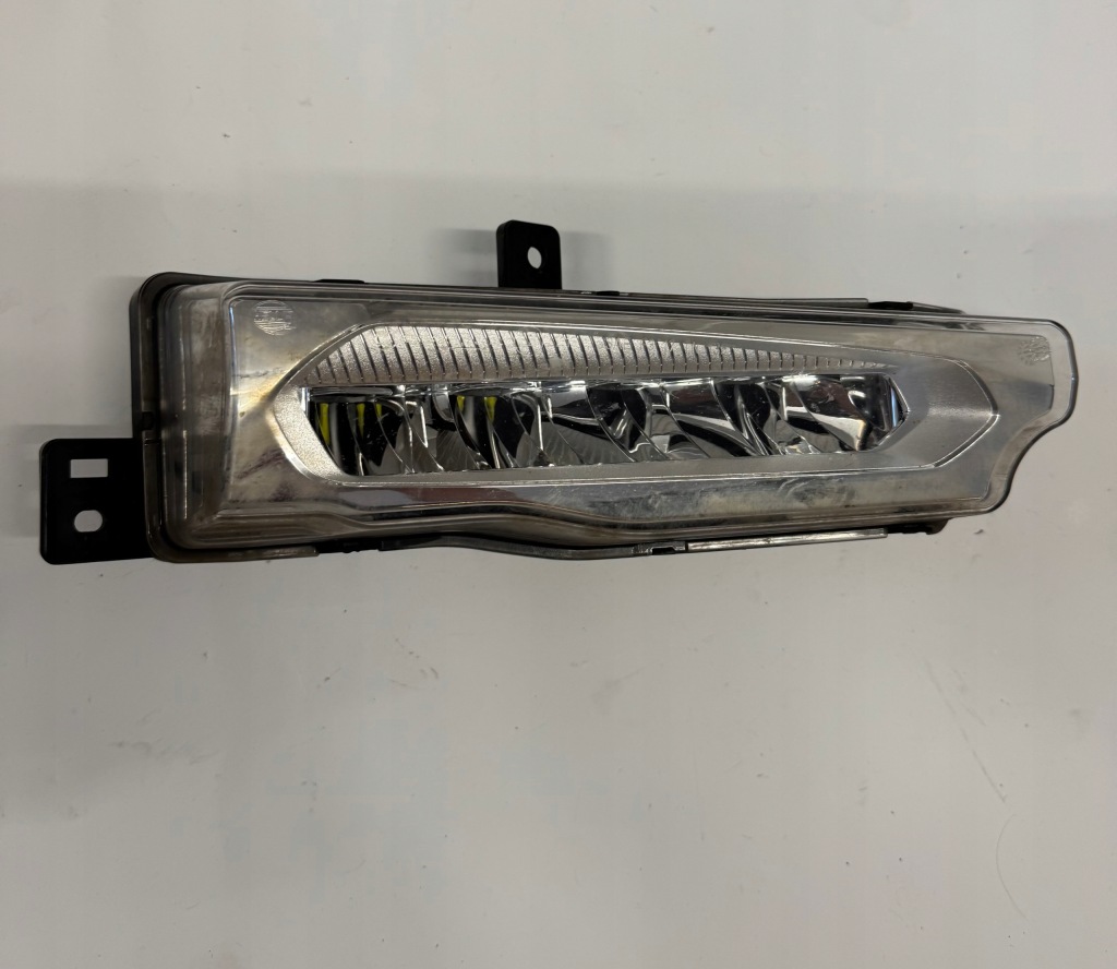 Купити Фара протитуманна фара led bmw x3 правий перед 1nb01281002