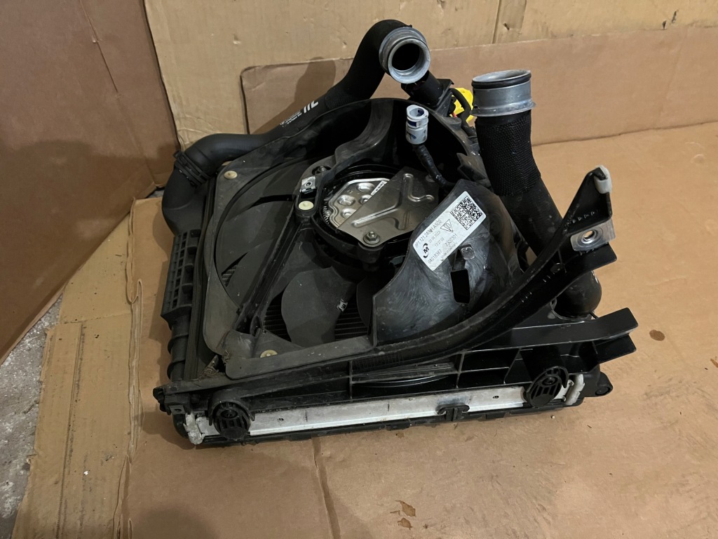 фото №9, Porsche boxter cayman 982 радиатор вентилятор комплект левая 9p1121251