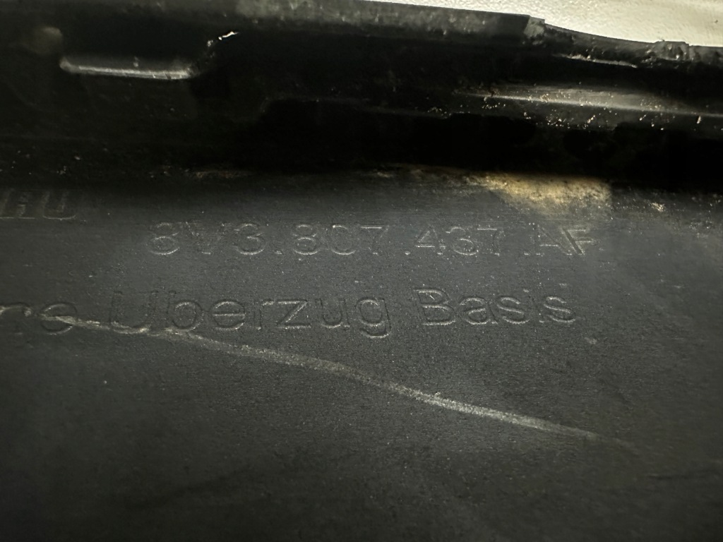 Бампер перед audi a3 lift 2017-19 rok 8v3807437af Доставка