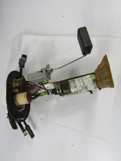 Купити Toyota starlet ii p8 насос пального бензин 1,3