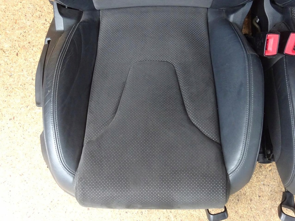 фото №9, Audi tt 8j coupe обивка сиденья заднее сиденье задняя кожа alcantara комплект s-line