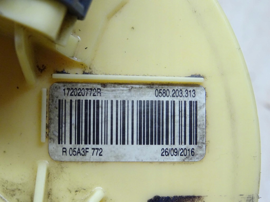 фото №5, Renault master iii 2.3 насос топлива 172020772r