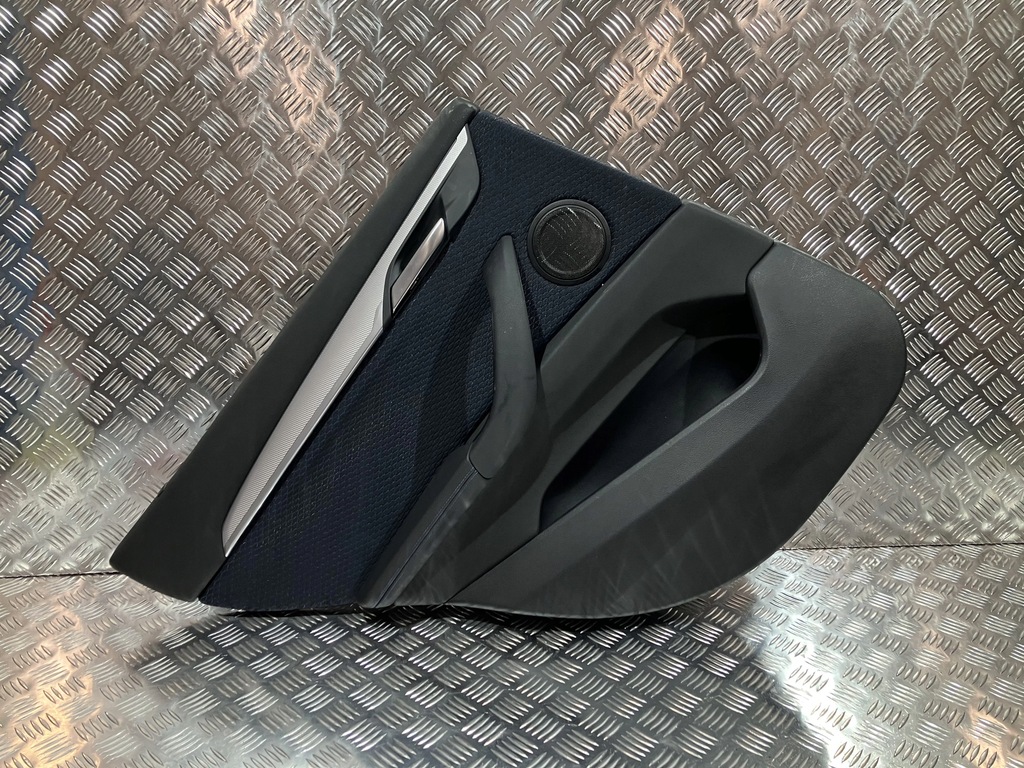 фото №1, Обшивка дверь левый задняя bmw x1 f48