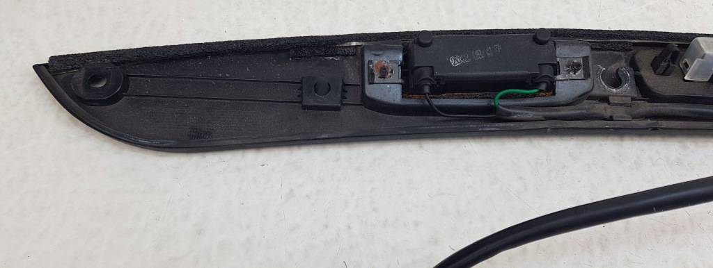 фото №6, Kia sportage iii молдинг накладка крышки задний oryg