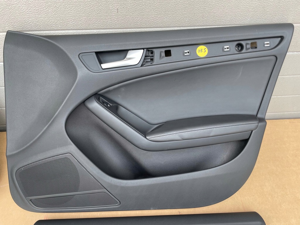 фото №1, Audi a5 8t sportback обшивка двері перед правий