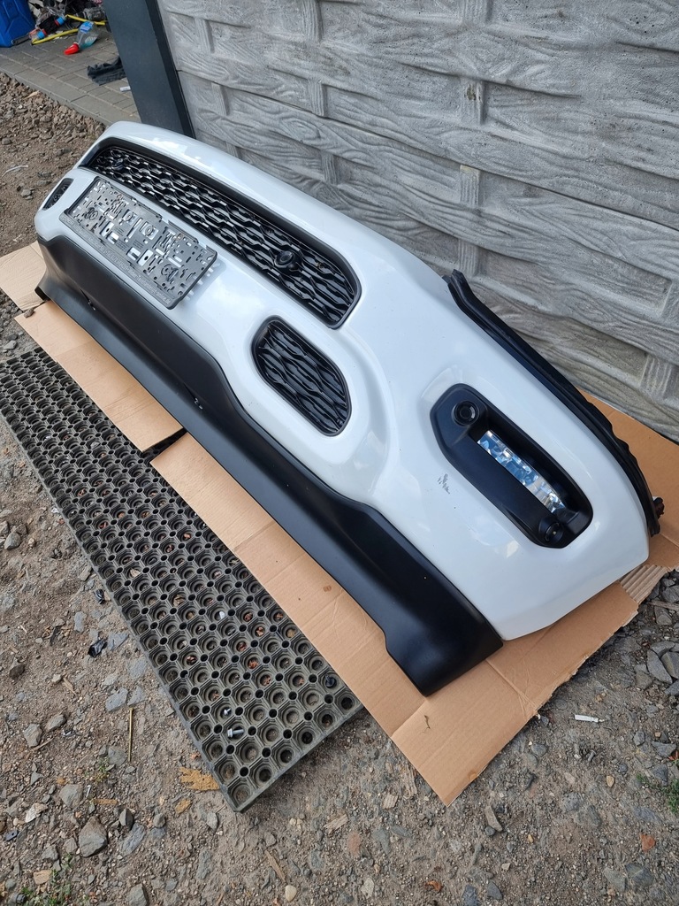 фото №8, Dodge ram v 1500 19- бампер передній kompletny 6xpdc