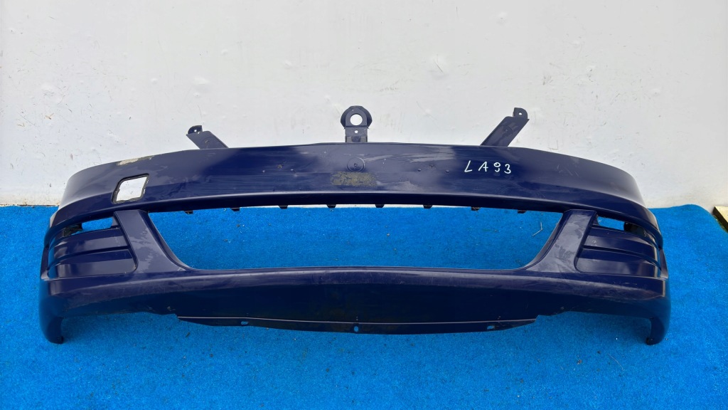 Купити Dacia logan lift 08-12 rok бампер перед 8200748275 la93