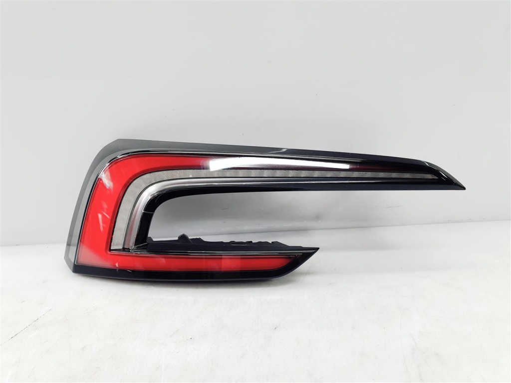 Купити Tesla model 3 24r+ ліва фара задній led ory європа  !!!