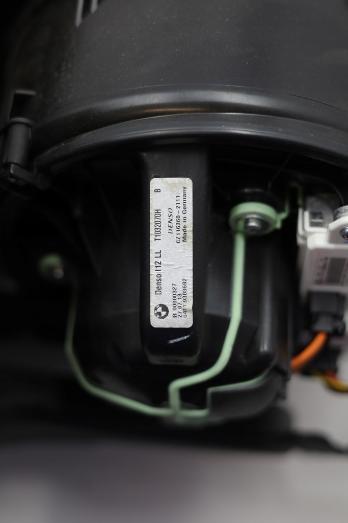 фото №9, Отопитель воздуходувка вентилятор bmw i8