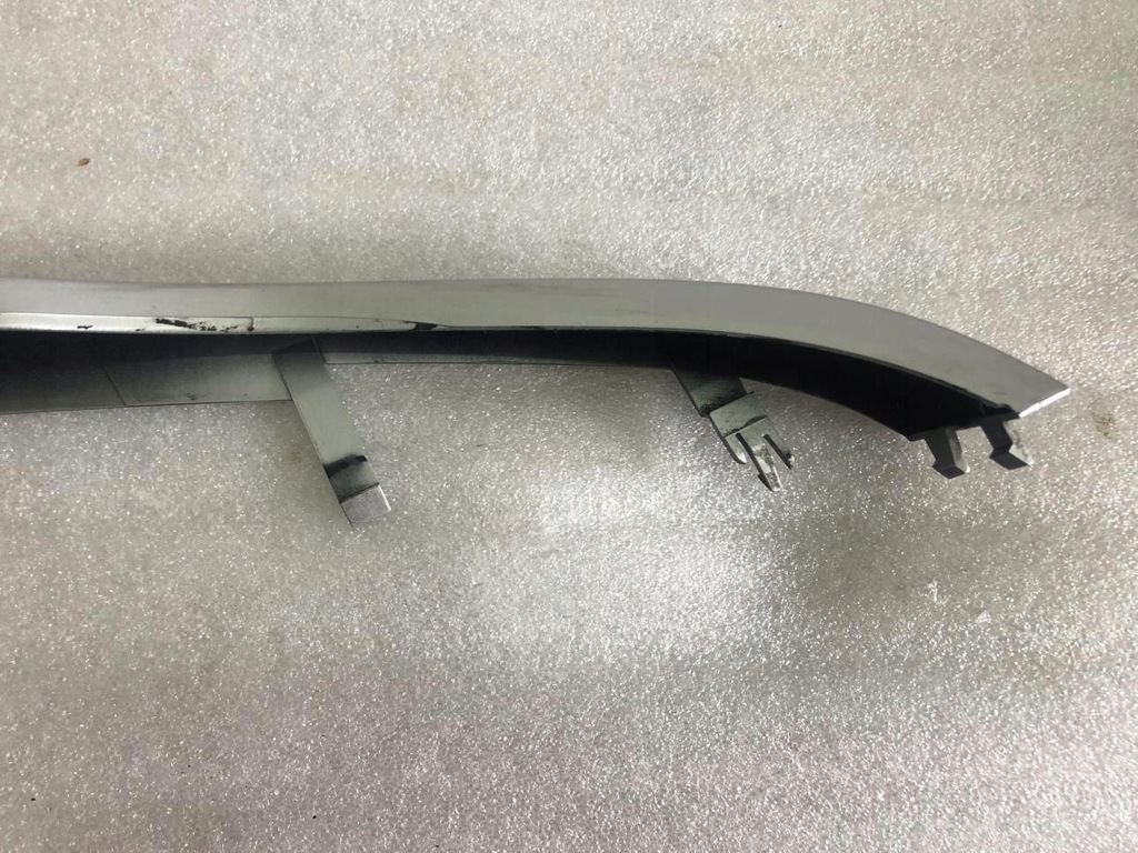 фото №11, Молдинг pod фара правая 7030551 bmw e46 sedan