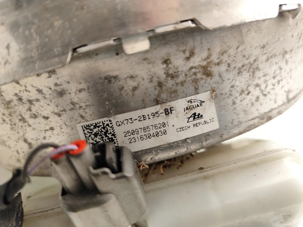 фото №7, Jaguar xe усилитель тормоза 2.0 d дизель 132kw 180 hp gx73-2b195-bf