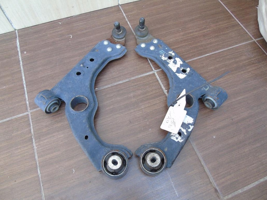 фото №1, Рычаг передний перед левый giulietta oryg