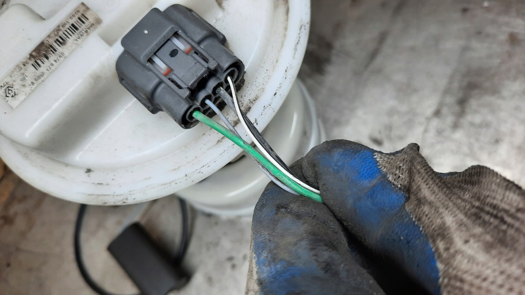 фото №3, Насос пального 8200195827d renault modus 1.2b 04r