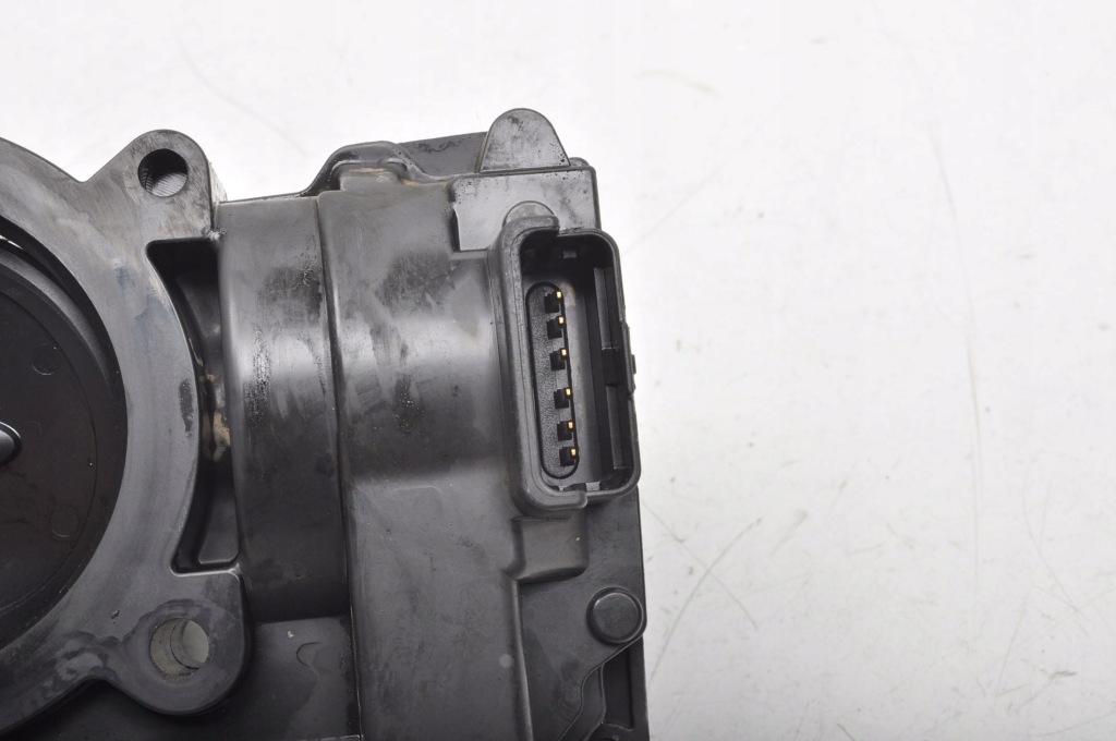 Mini r58 citroen c3 c4 c5 1.6 дросельна заслінка 760491880 Ціна