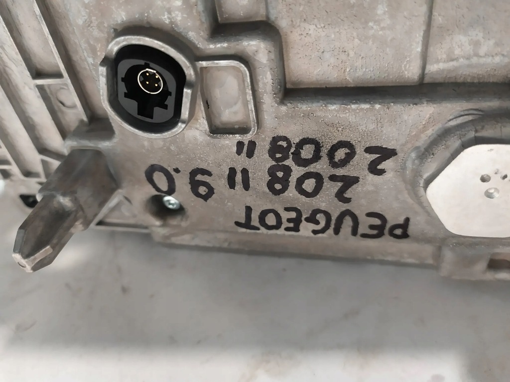 фото №11, Счетчик спидометр приборы peugeot 208 2008 ii