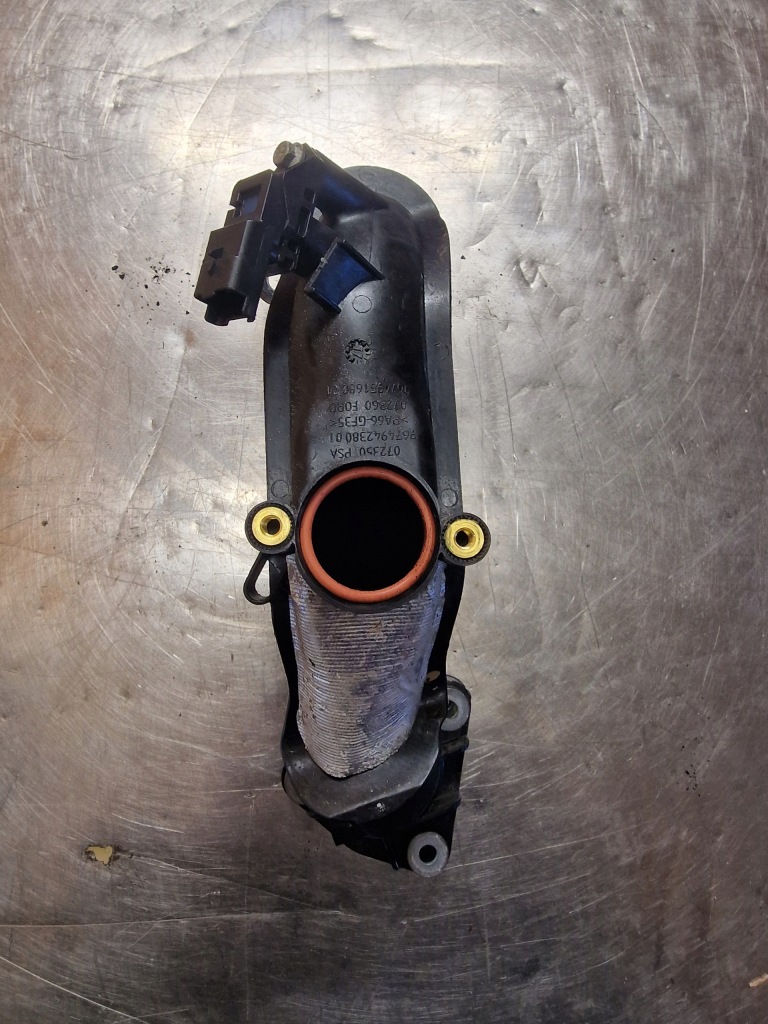 Купить Шланг труба воздухозаборник 967494238001 citroen c4 picasso