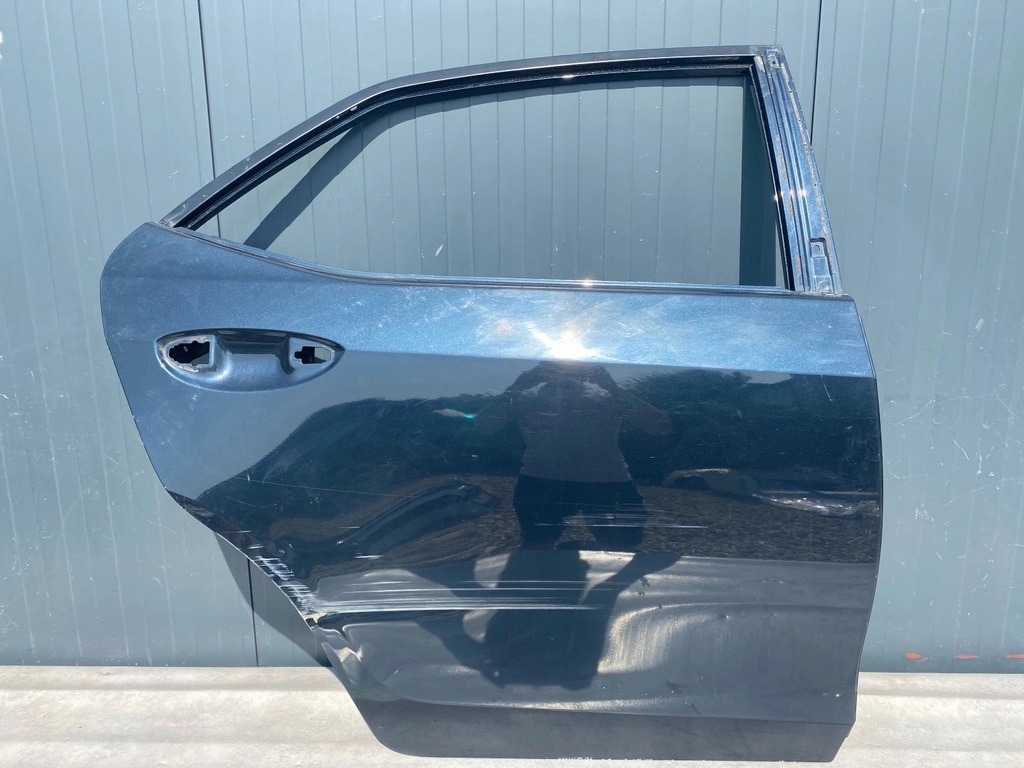 фото №1, Дверь задняя правое toyota corolla e16 12-