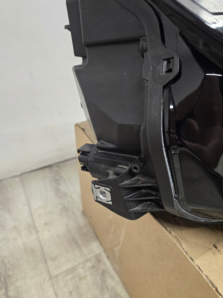 фото №8, Лампа audi q4 e-tron full led 89a matrix правая правый перед europa