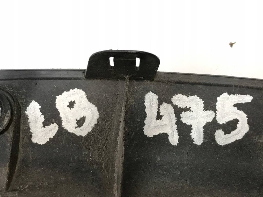 фото №9, Tesla y молдинг крыла правый задняя 1683862-00-a