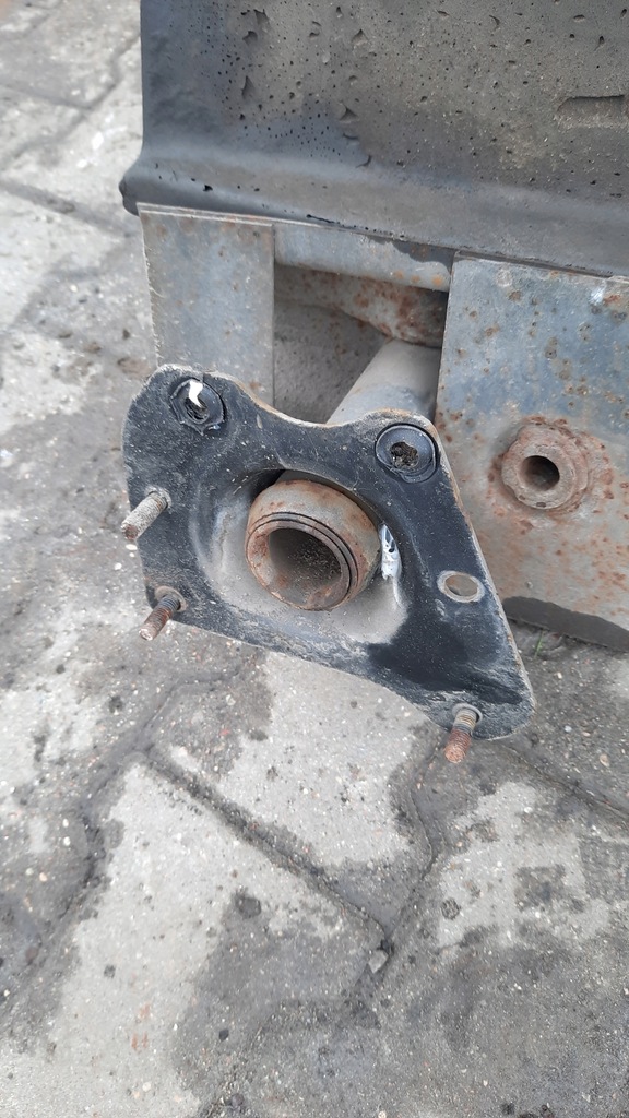 фото №9, Балка бампера задняя 1s71-17912-al ford mondeo mk3 hb