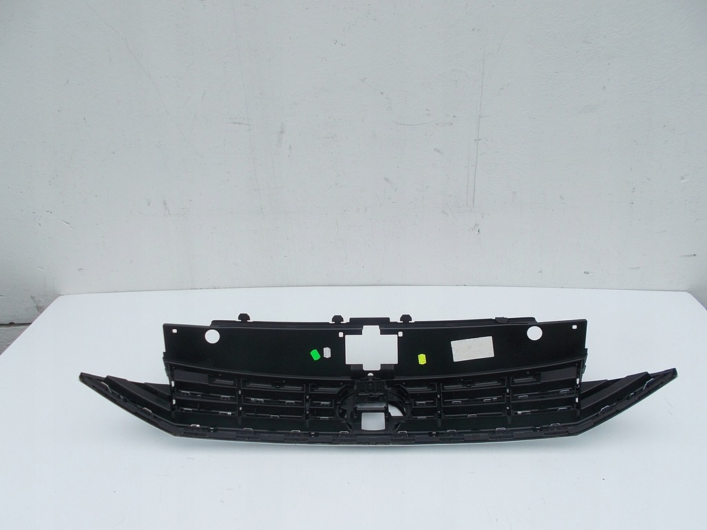 фото №9, Решітка радіатора решітка радіатора vw passat b8 lift r-line 3g0853653k