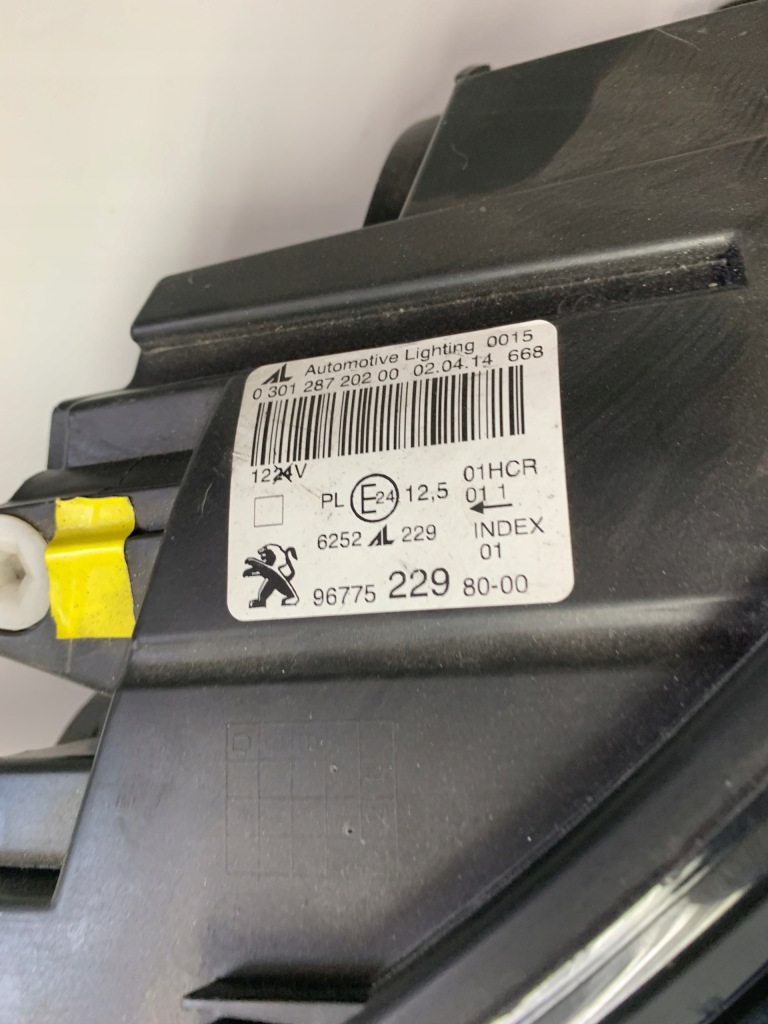 фото №5, Peugeot 308 ii t9 лампа правый перед правая передняя europa 9677522980