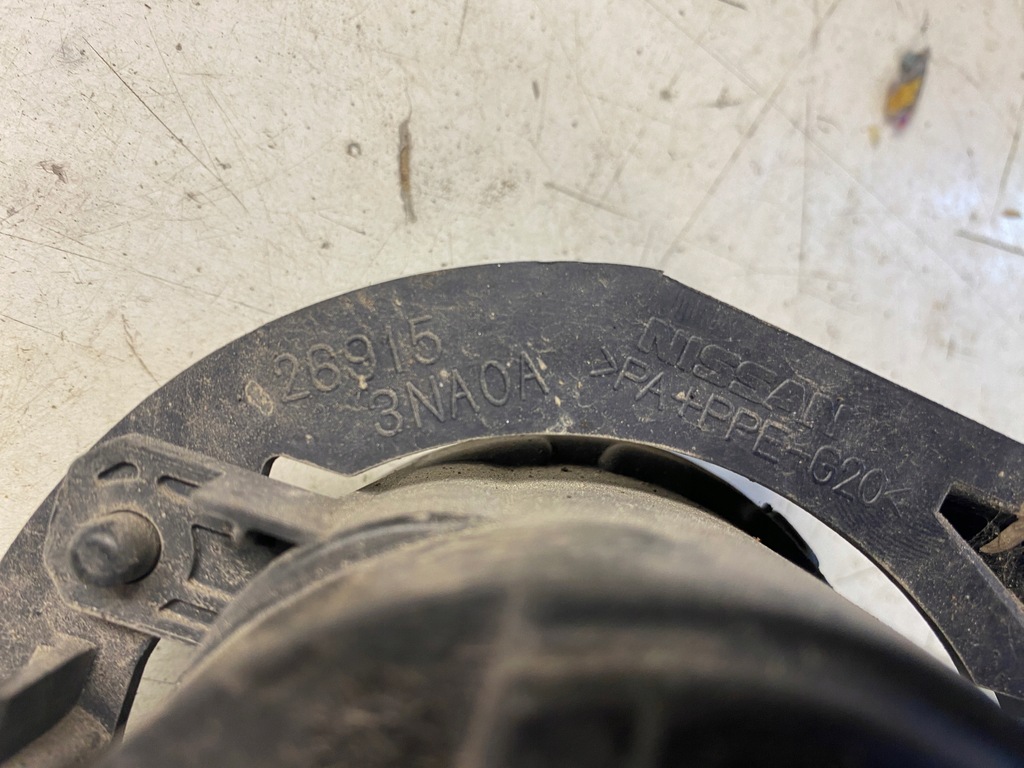 фото №12, Nissan leaf i противотуманная фара бампера левый 26915 3na0a