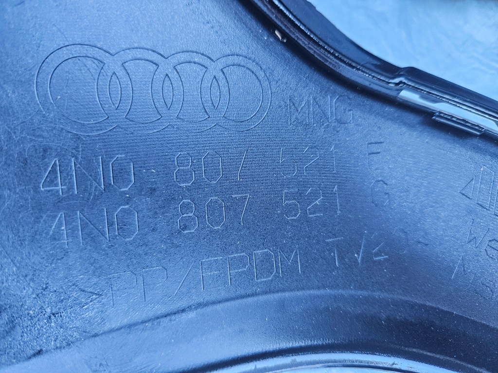 фото №11, Audi a8 d5 4n0 бампер задняя спойлер новый 4n0807521f 4n0807511a